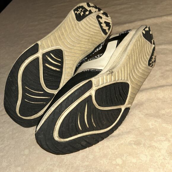 New Balance Shoes Womens 11 Nergize Sport Lightweight Black White Sneakers - Picture 8 of 8